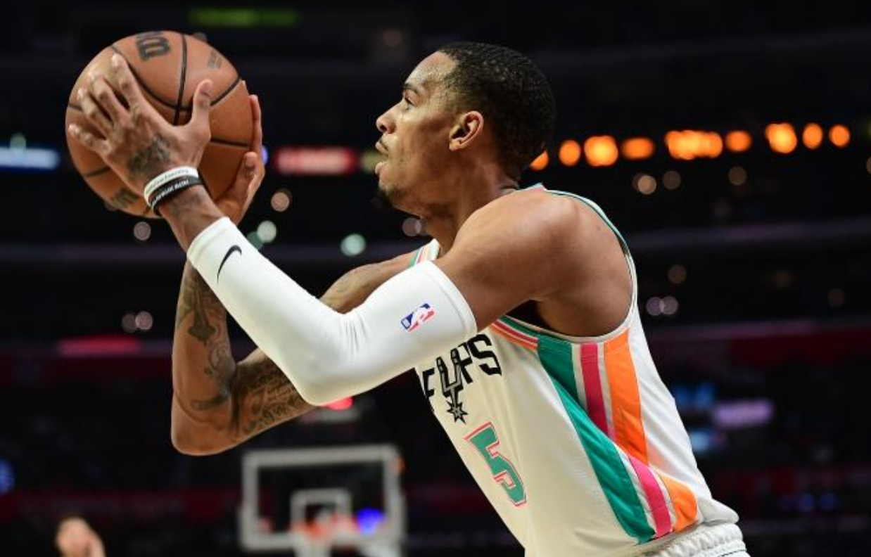 乐鱼体育入口 -关键时刻瓦伦西亚迎来里程碑——NBA季后赛节点到来；媒体盛赞；高层口径保持一致的简单介绍