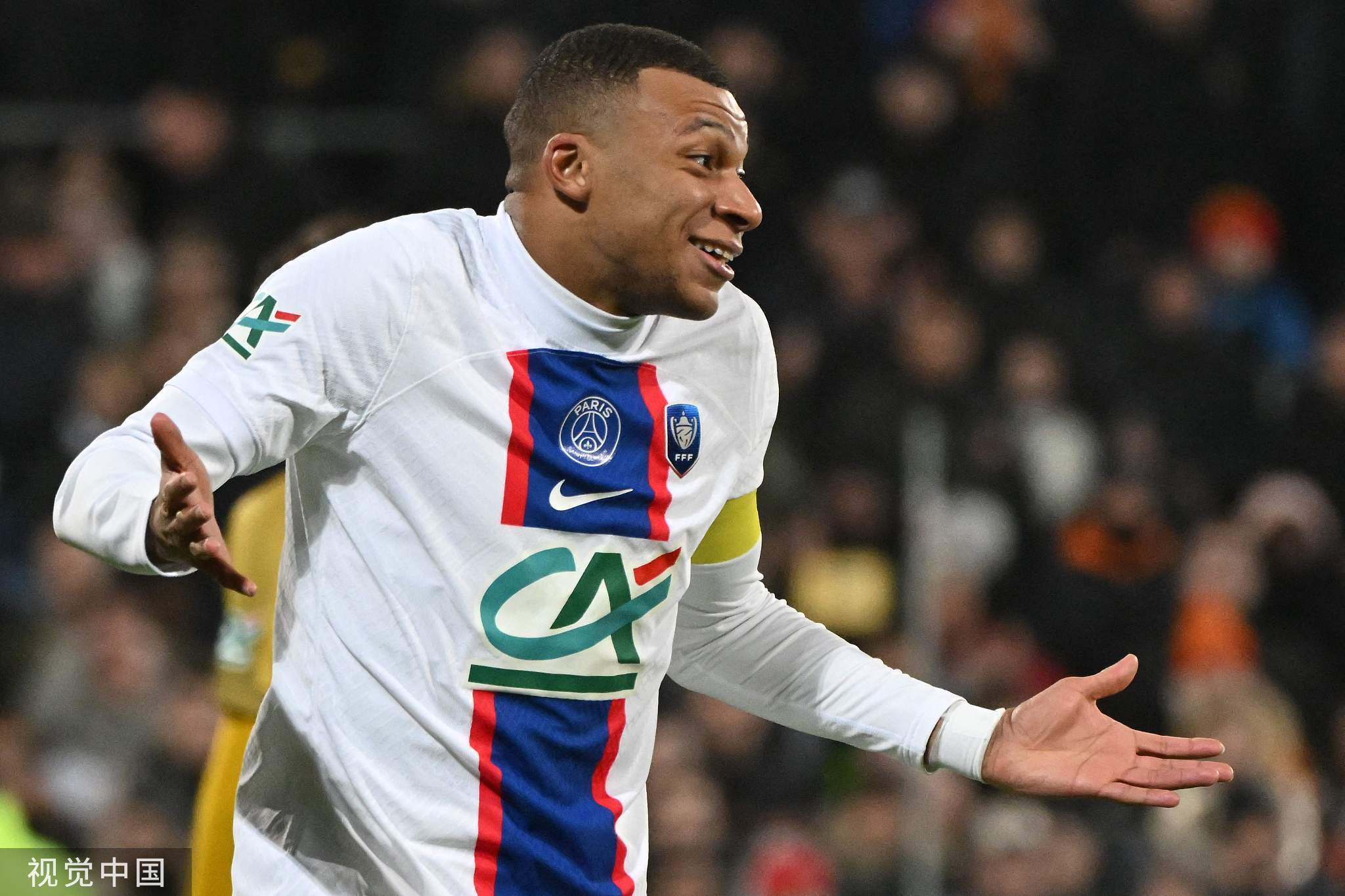 乐鱼入口 -包含今晨菲尼克斯太阳扳平良机：法国杯节点到来，赛场秩序良好，纪律约束更严格的词条