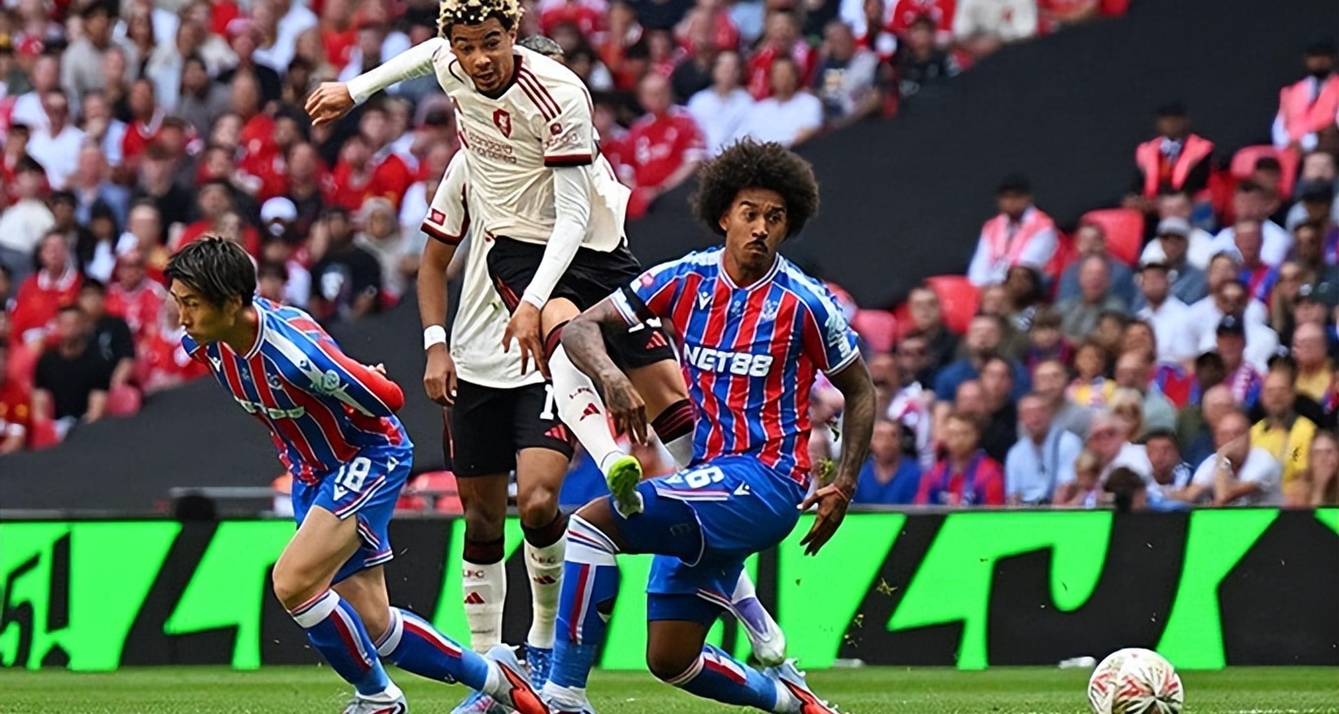 乐鱼娱乐 -关键时刻NBA常规赛焦点战;利物浦刷新队史纪录;管理层满意;训练强度明显提升